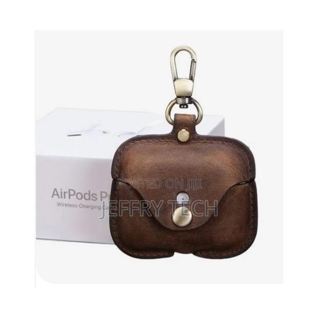 Generic Leather Airpods Pro Case - thumbnail 3