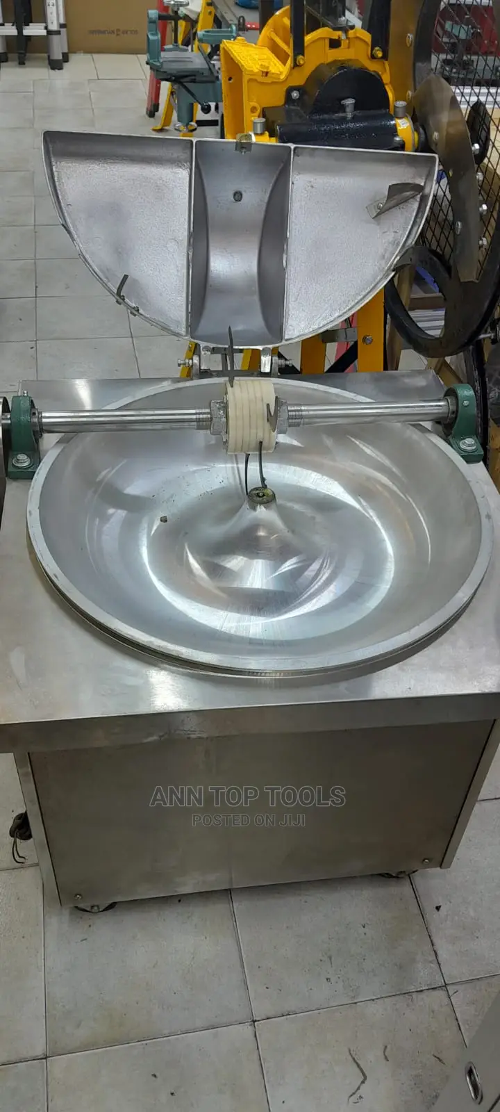 20 Litres Commercial Vegetable Cutter Machine.