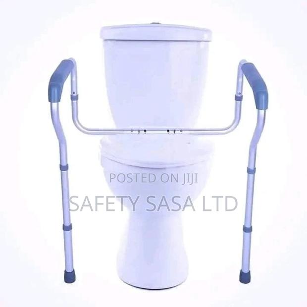 Toilet Support Frame: Toilet Frame - thumbnail 2
