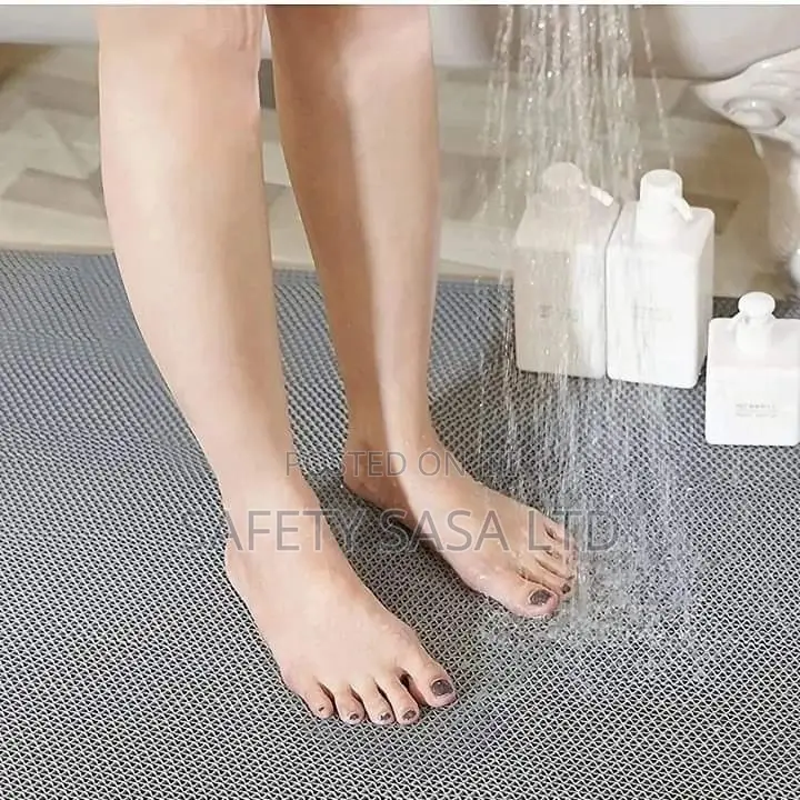 Non-slip Drainage Mat
