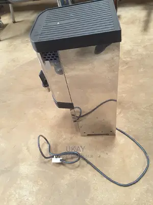 EX-UK Lincat Automatic Water Boiler.