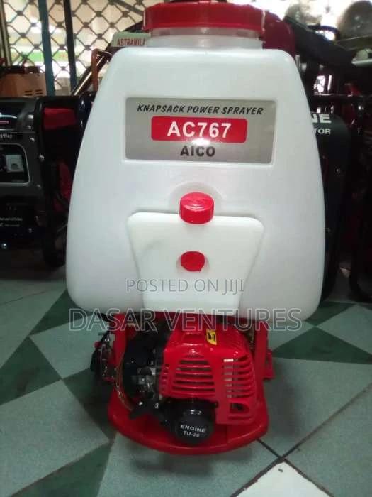 Engine Sprayer - main view