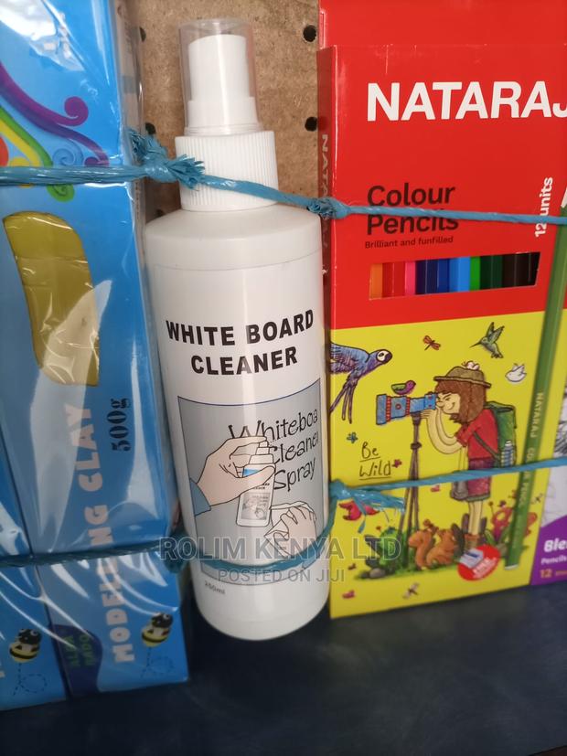 Whiteboard Spray Cleaner - main view
