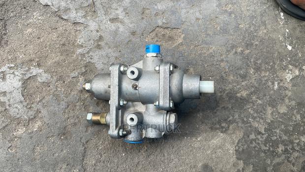 Pressure Regulator Valve/Unloader Valve for Trucks Benz/Faw - thumbnail 14
