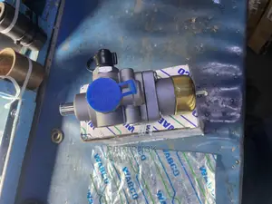 Pressure Regulator Valve/Unloader Valve for Trucks Benz/Faw