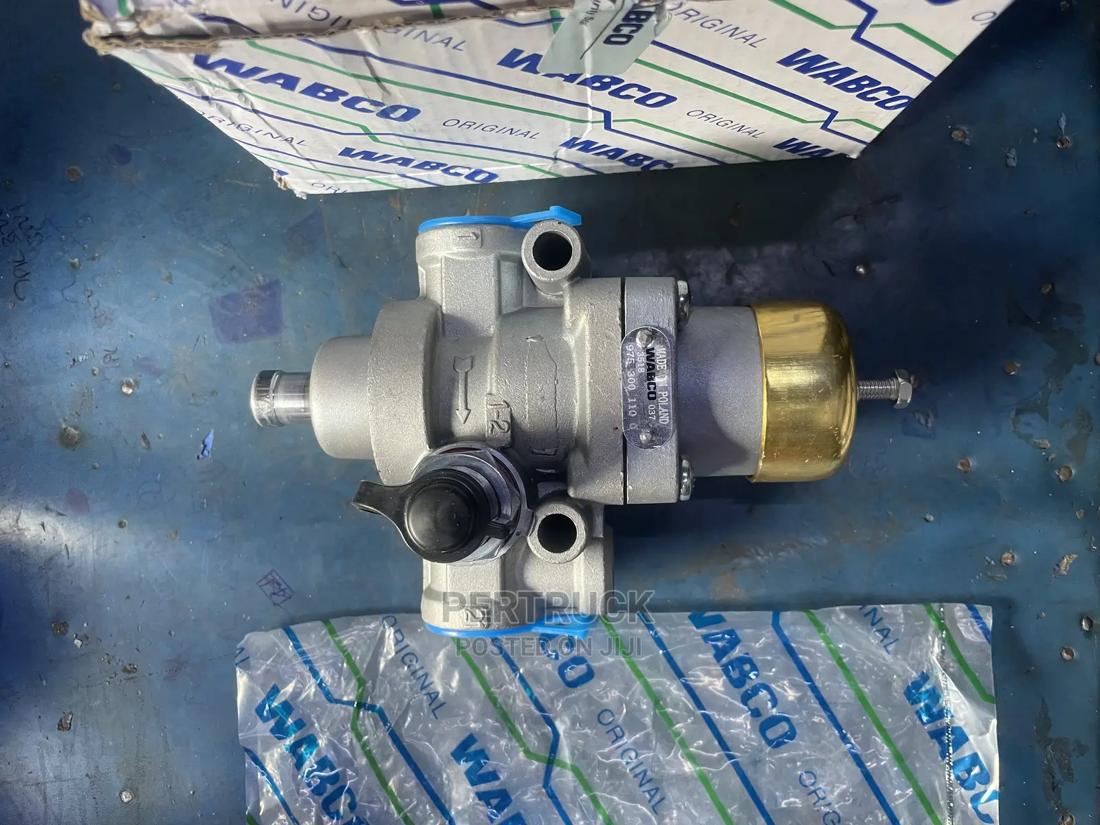 Pressure Regulator Valve/Unloader Valve for Trucks Benz/Faw