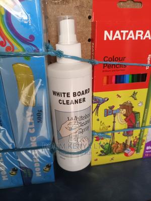 Spray Whiteboard Cleaner Whiteboard Cleaner - thumbnail 2