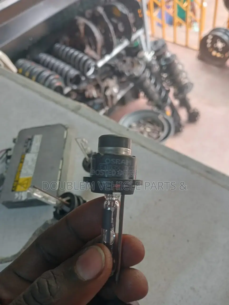 Headlight Xenon Bulbs D2R D2S D4R D4S