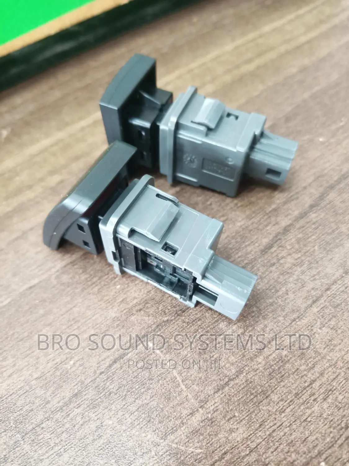 Hazard / Blinker Switch Toyota Prado, Axio, Corolla, Auris