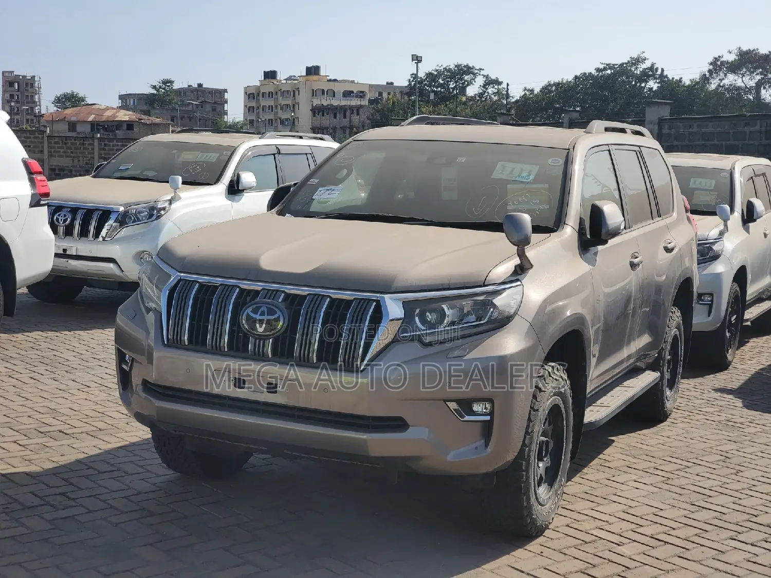 Toyota Land Cruiser Prado 2018 Brown