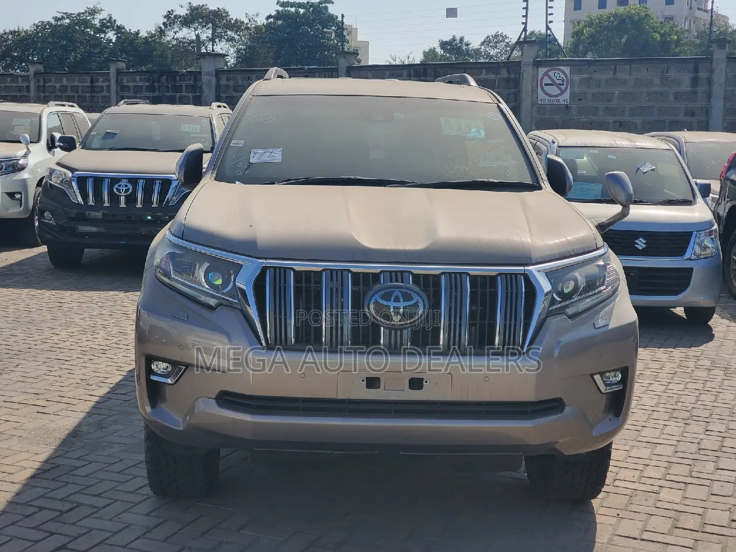 Toyota Land Cruiser Prado 2018 Brown