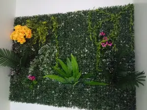 Artificial Green Wall Hedge