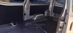 Toyota Grand HiAce 2016 Silver