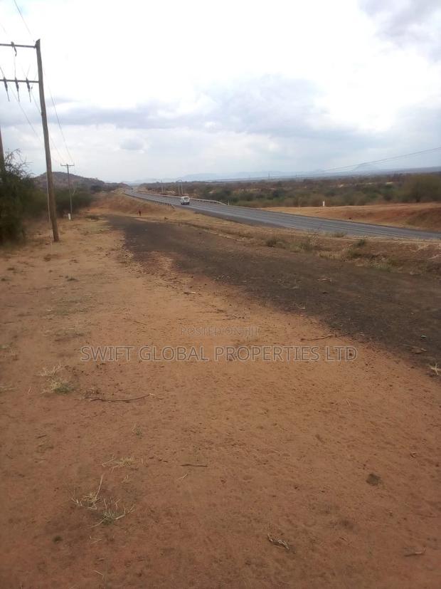 19 Acres Touching Mombasa-Nairobi Highway in Simba for Sale