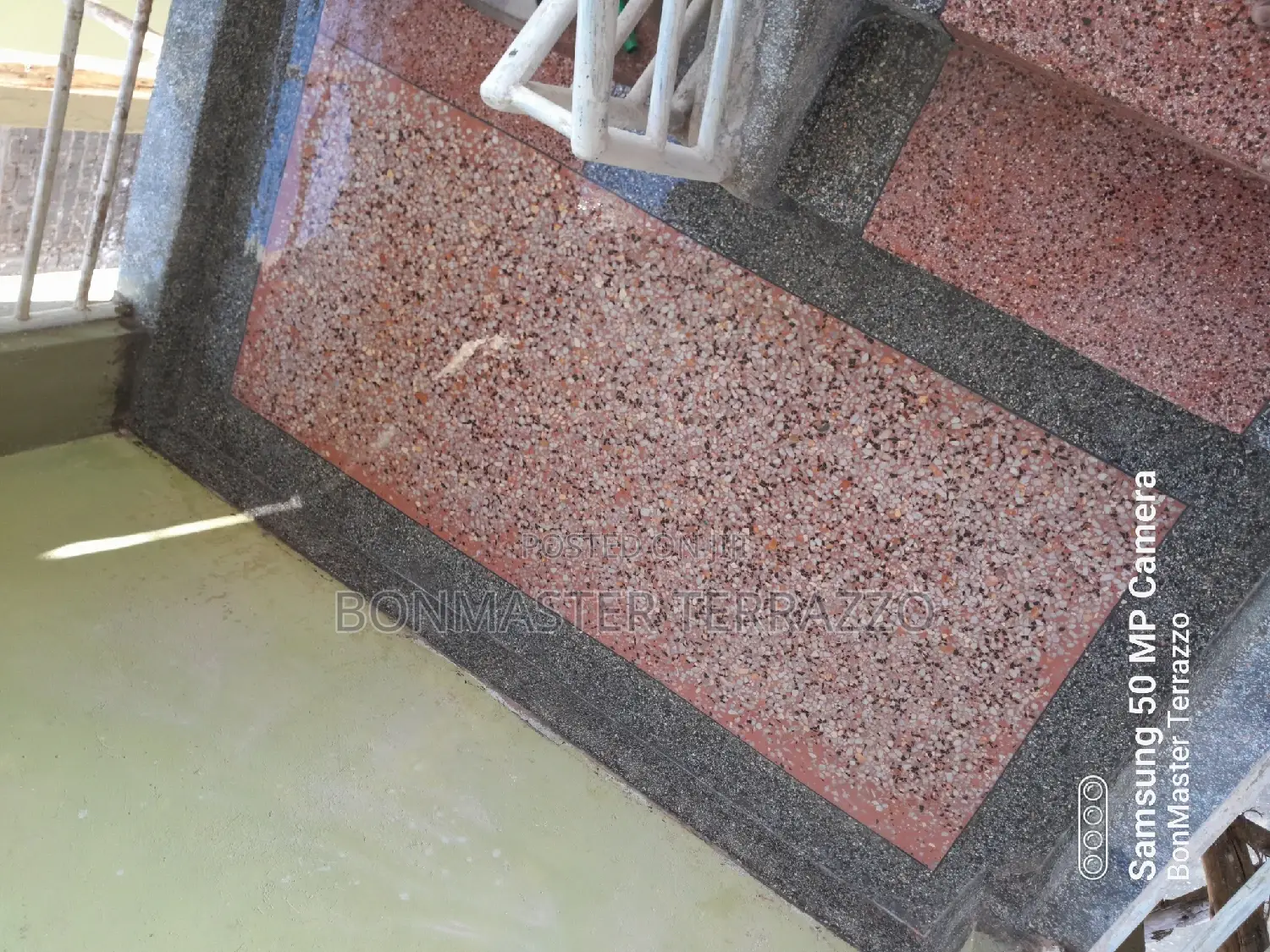 Terrazo Laying Expert