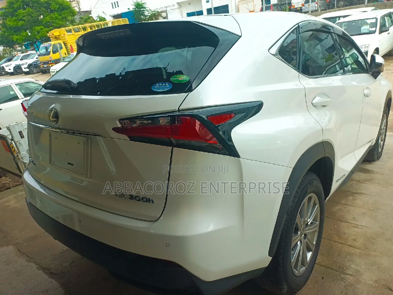 Lexus NX 300h Base 4x4 (2.5L 4cyl 2A) 2016 White