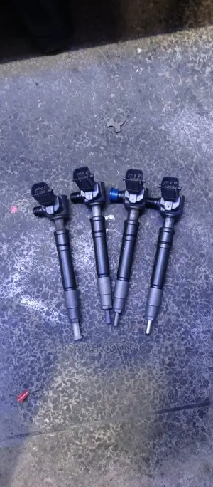 Ex Japan Nozzles for Toyota Hilux 1gd 6pin