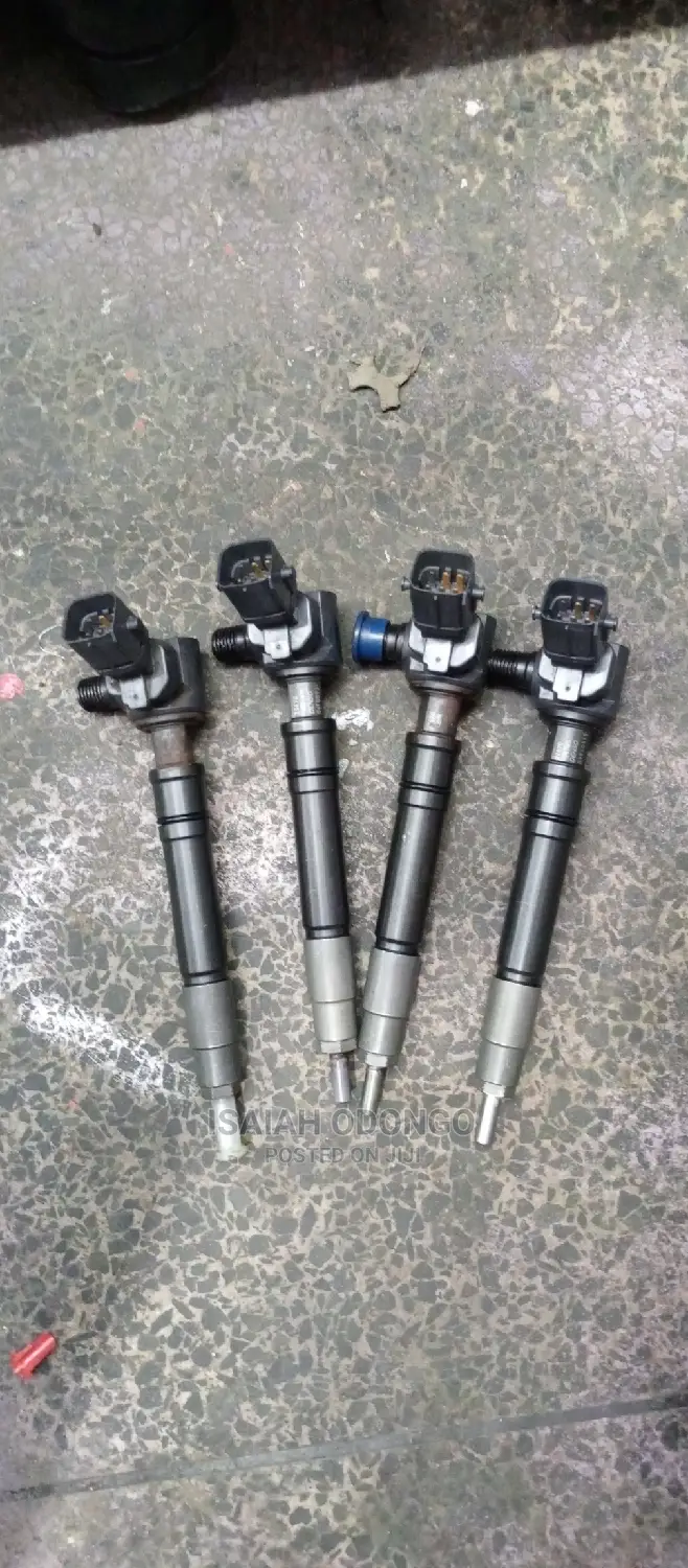 Ex Japan Nozzles for Toyota Hilux 1gd 6pin