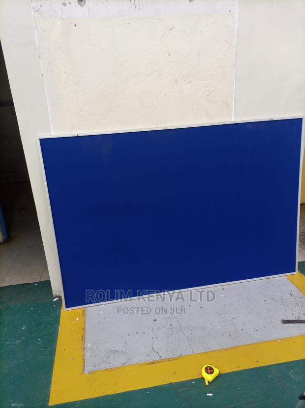 Softboard 5ftx4ft Dark Blue - main view