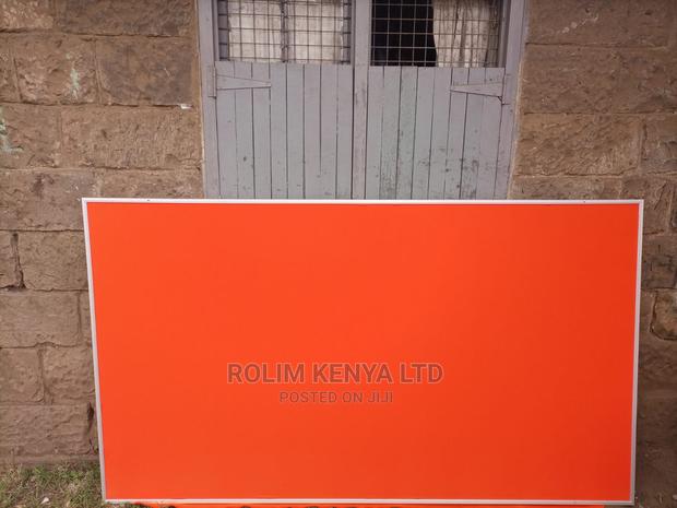 Noticeboard Orange Noticeboard 6ftx4ft - main view