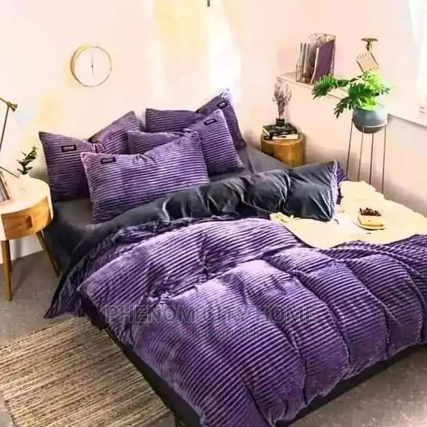 High Quality Velvet Duvet Set - thumbnail 2