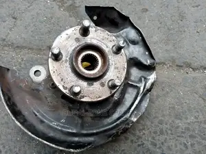 Front Wheel Hub Premio Nyoka, Carina, Caldina.