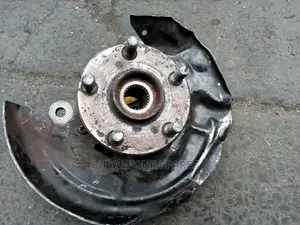 Front Wheel Hub Premio Nyoka, Carina, Caldina.