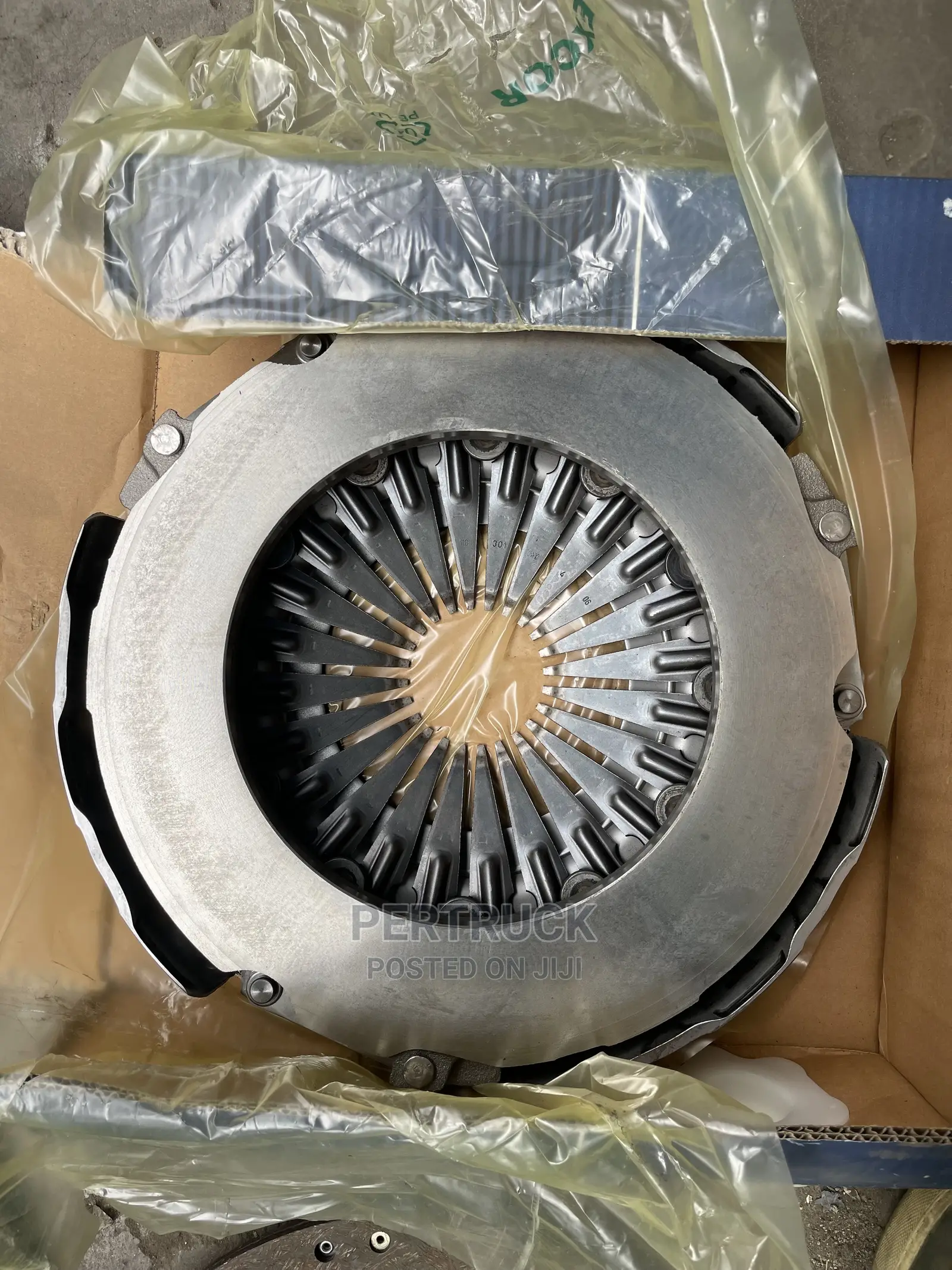 Pressure Plate 395 Mm for Fuso Fj Available
