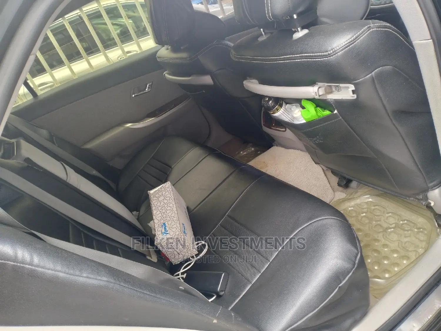 Toyota Crown 2011 Black