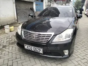 Toyota Crown 2011 Black
