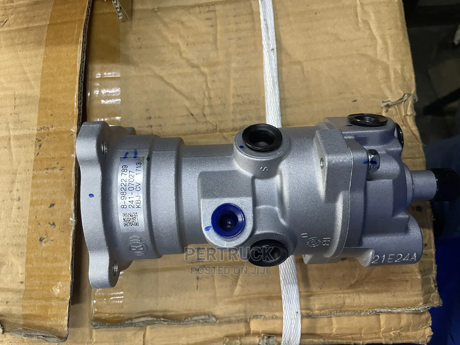 8-98222789-0 Foot Brake Valve Isuzu FRR90/FVZ New Slayqueen