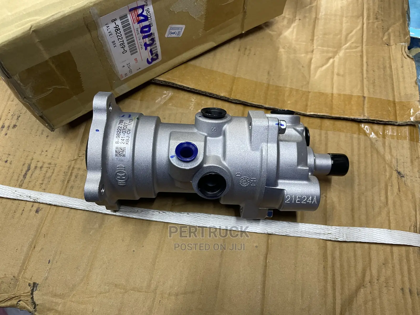 8-98222789-0 Foot Brake Valve Isuzu FRR90/FVZ New Slayqueen