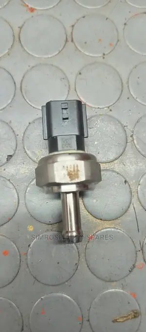 Mazda Cx5 Fuel Pressure Sensor. Demio Axela 