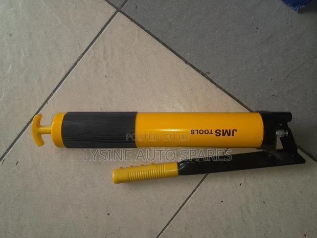 Grease Gun - main view