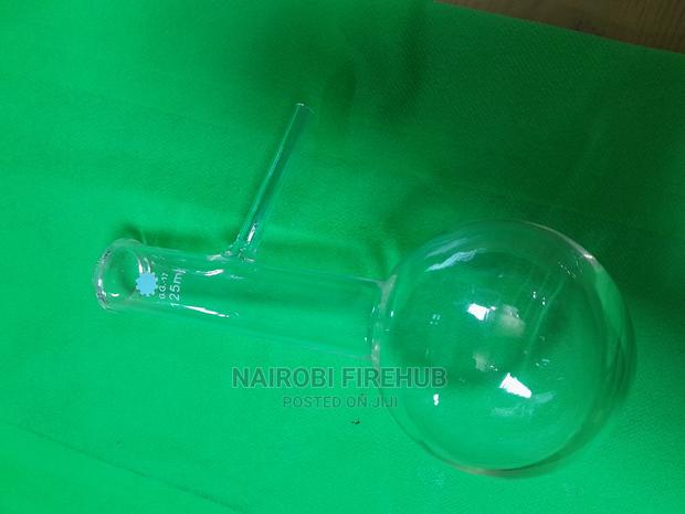 Distillation Flask for School Laboratory - thumbnail 2