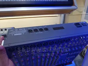 Dynacord D-1000 Plain Mixer 14 Channels