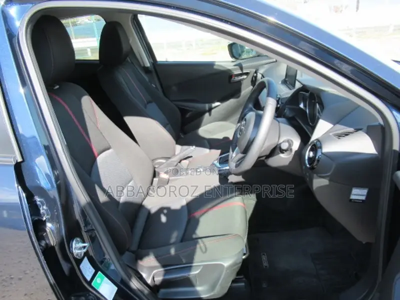 Mazda Demio 2016 Blue