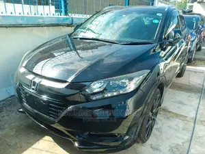 Honda Vezel 1.5 Hybrid 4WD 2016 Black