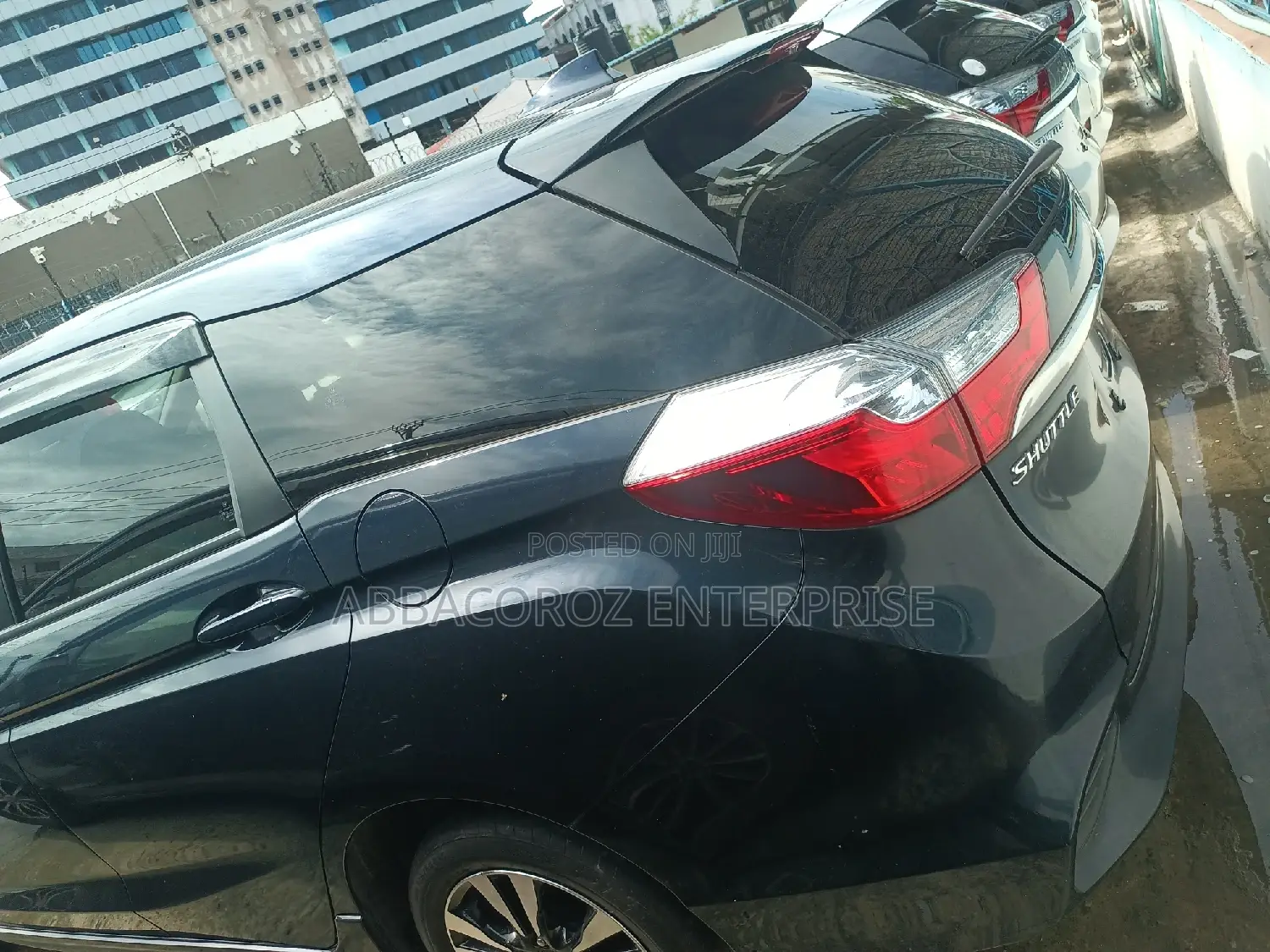 Honda Shuttle 1.5 Hybrid 2WD 2016 Black