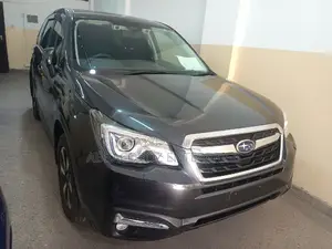Subaru Forester 2.0XT Premium AWD 2016 Black
