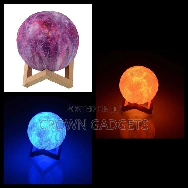 3D 7 Color Changing Moon Night Rechargeable - main view