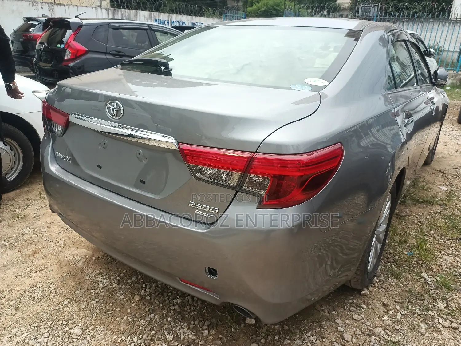Toyota Mark X 2.5 AWD 2016 Silver