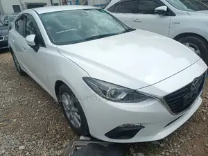 Mazda Axela 2016 White
