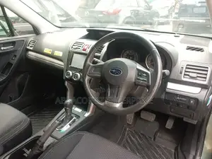 Subaru Forester 2.5i AWD 2016 Gray