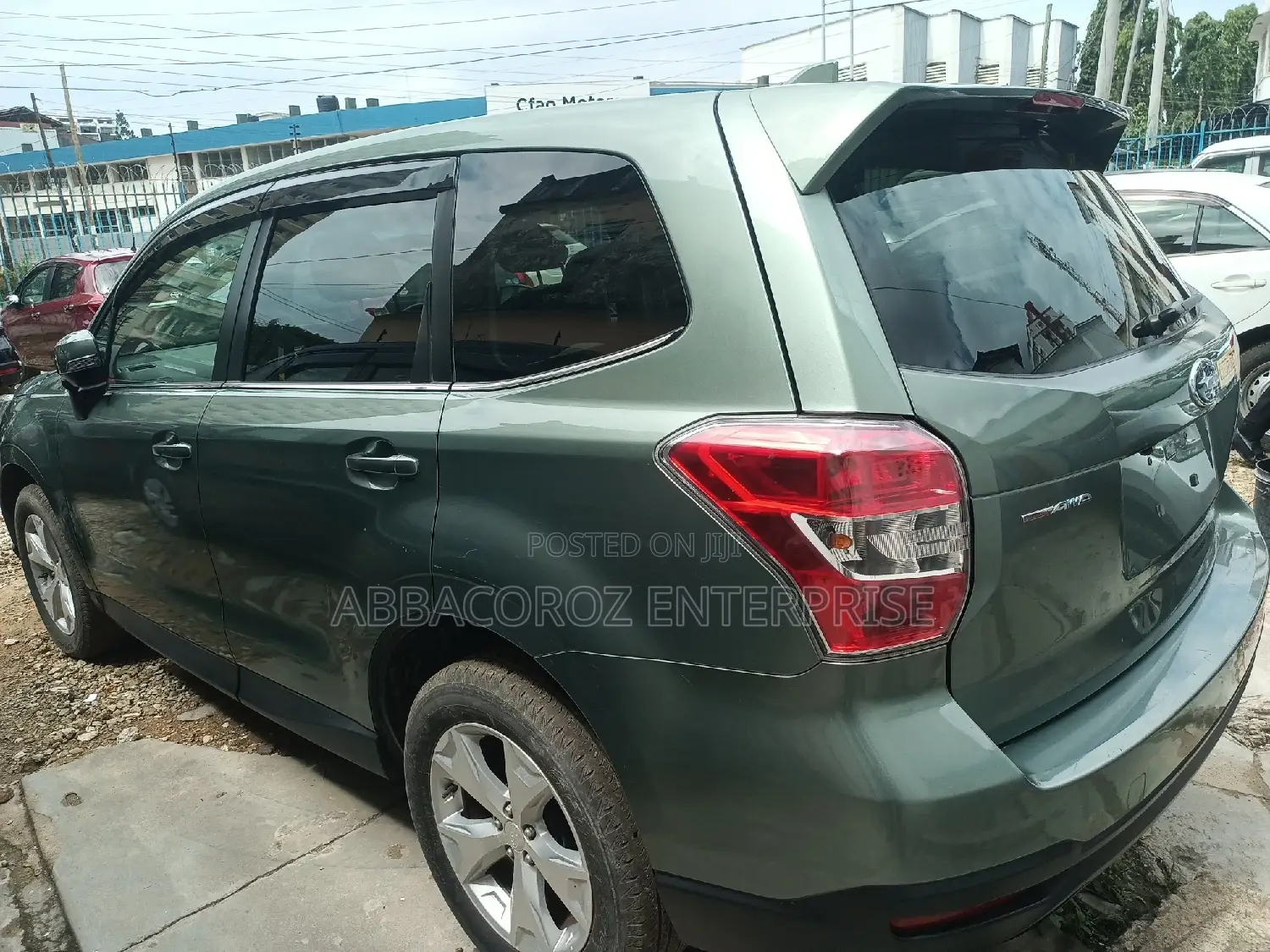 Subaru Forester 2.5i AWD 2016 Gray