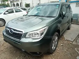 Subaru Forester 2.5i AWD 2016 Gray