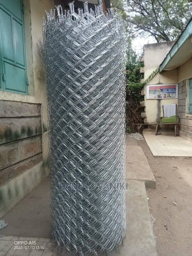 CHAINLINK WIRES - Available in All Gauges and Heights.