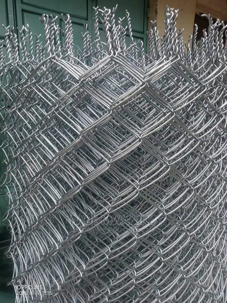 CHAINLINK WIRES - Available in All Gauges and Heights.
