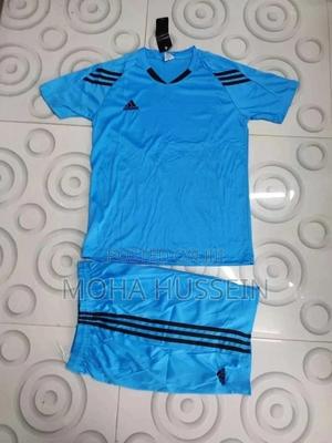 Kids Football Uniforms - thumbnail 2