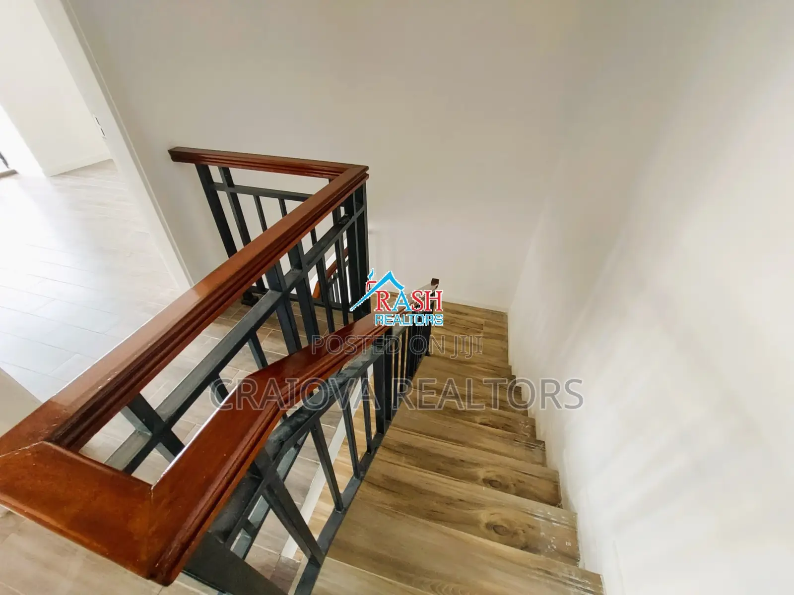 4bdrm Maisonette in South C for sale